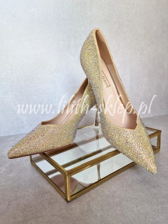 zlote-szpilki-w-cyrkonie