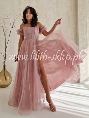 rozowa-sukienka-gorsetowa-z-odpinanymi-rekawkami