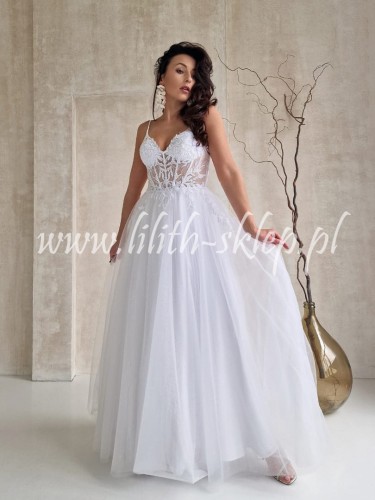 biala-sukienka-tiulowa-z-efektownym-gorsetem