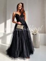 czarna sukienka maxi z transparentnym gorsetem