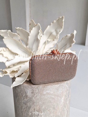 torebka-z-cyrkoniami-i-raczka-rozowe-zloto