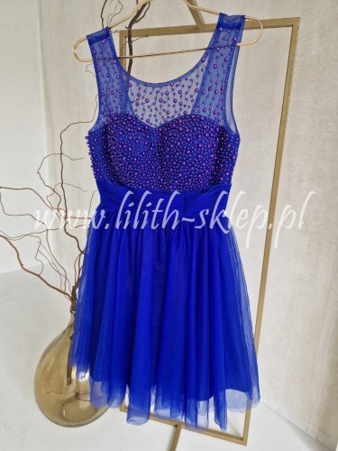 chabrowa sukienka tiulowa z perelkami