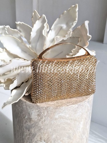 zlota-kopertowka-z-uchwytem