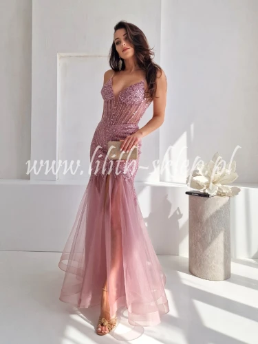 rozowa syrenka z tiulowym dolem