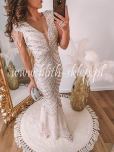 Beżowo-srebrna syrenka z delikatnym rękawkiem i koralikami 