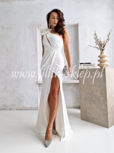 dopasowana-maxi-na-jedno-ramie-z-rozcieciem-na-nodze-i-biuscie