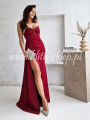 bordowa-dopasowana-maxi-z-efektownym-gorsetem