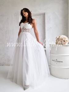 Bonita -biała sukienka tiulowa z haftowanym gorsetem